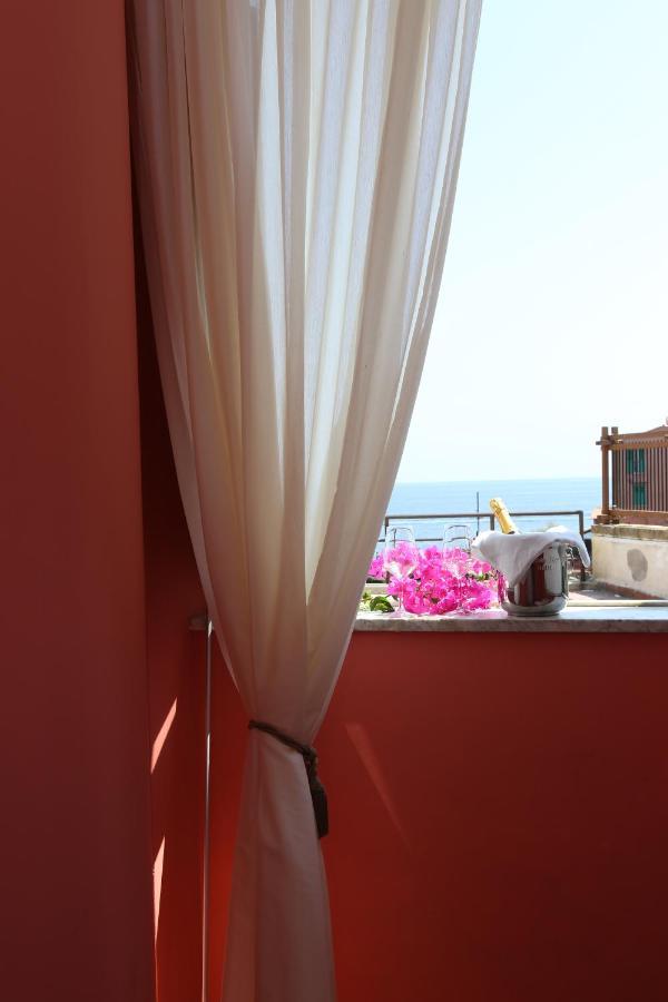 Casa Lorenzo Apartment Porticello Bagian luar foto